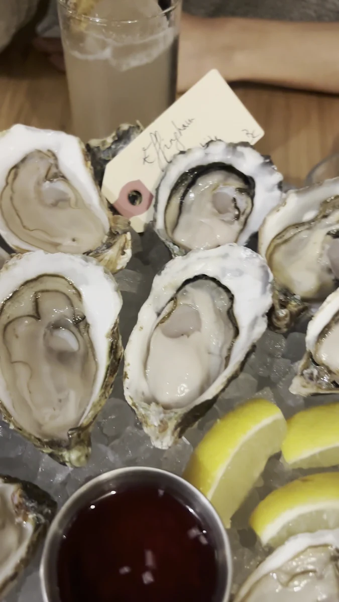 Food & drink, Island Oysters Restaurant & Bar