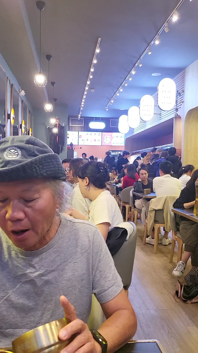 Vibe, Big Way Hot Pot (Kerrisdale)