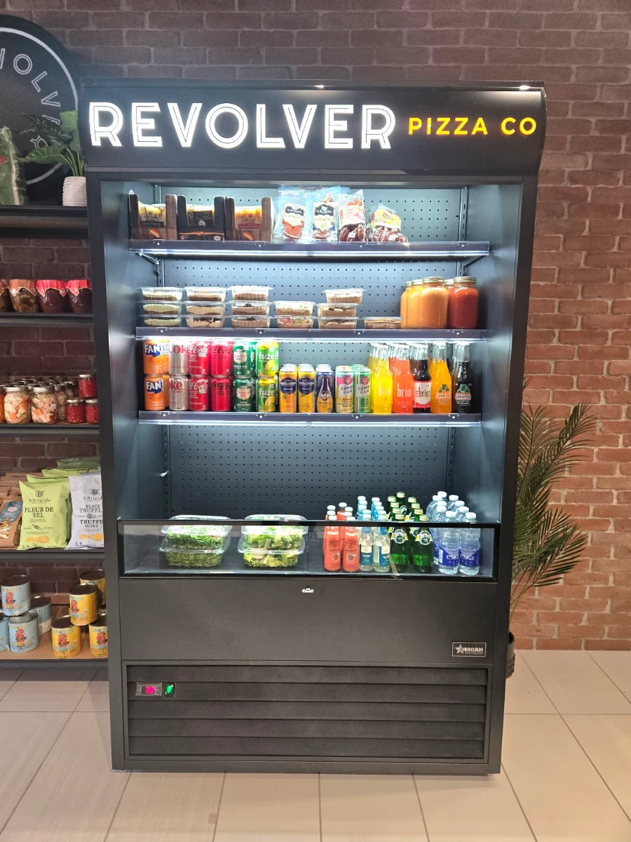 Vibe, Revolver Pizza Co.