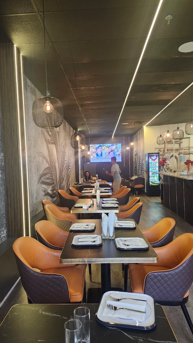 Vibe, Curry Culture Bistro - Bistro-style Indian Restaurant in Kitchener