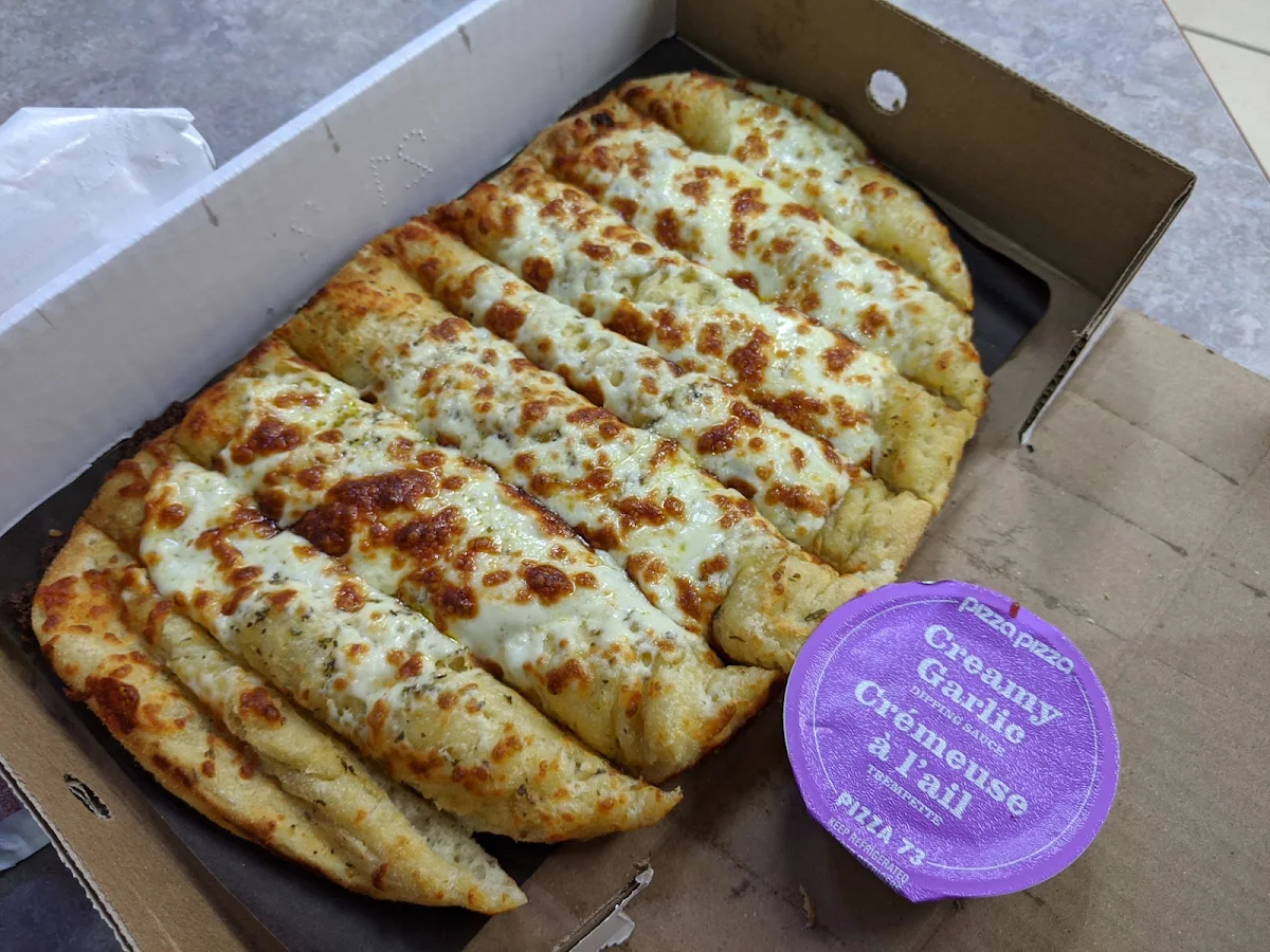 Food & drink, Pizza Pizza