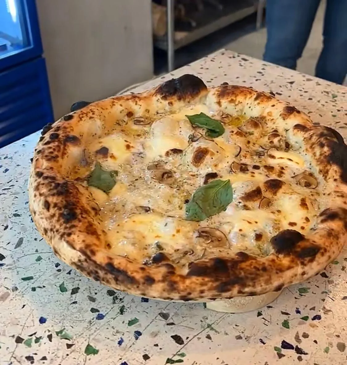 Food & drink, Pizza Pizza