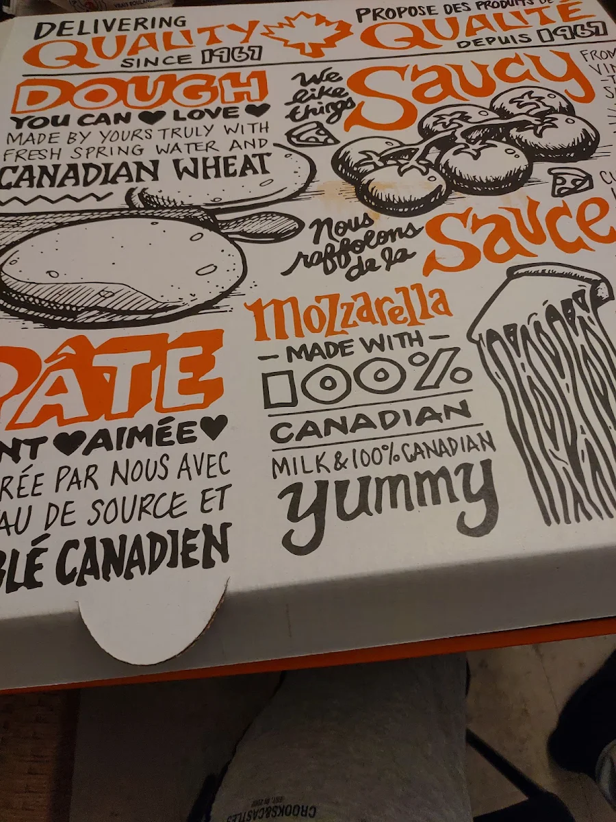 Menu, Pizza Pizza