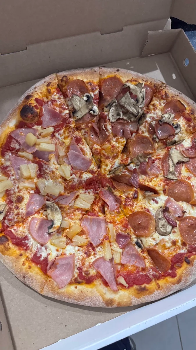 Food & drink, Pizza Nova