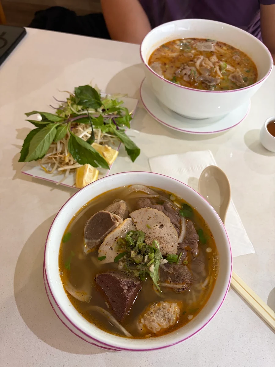 Food & drink, Hue Thuong Restaurant