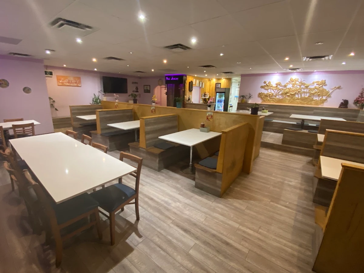 Vibe, Hue Thuong Restaurant