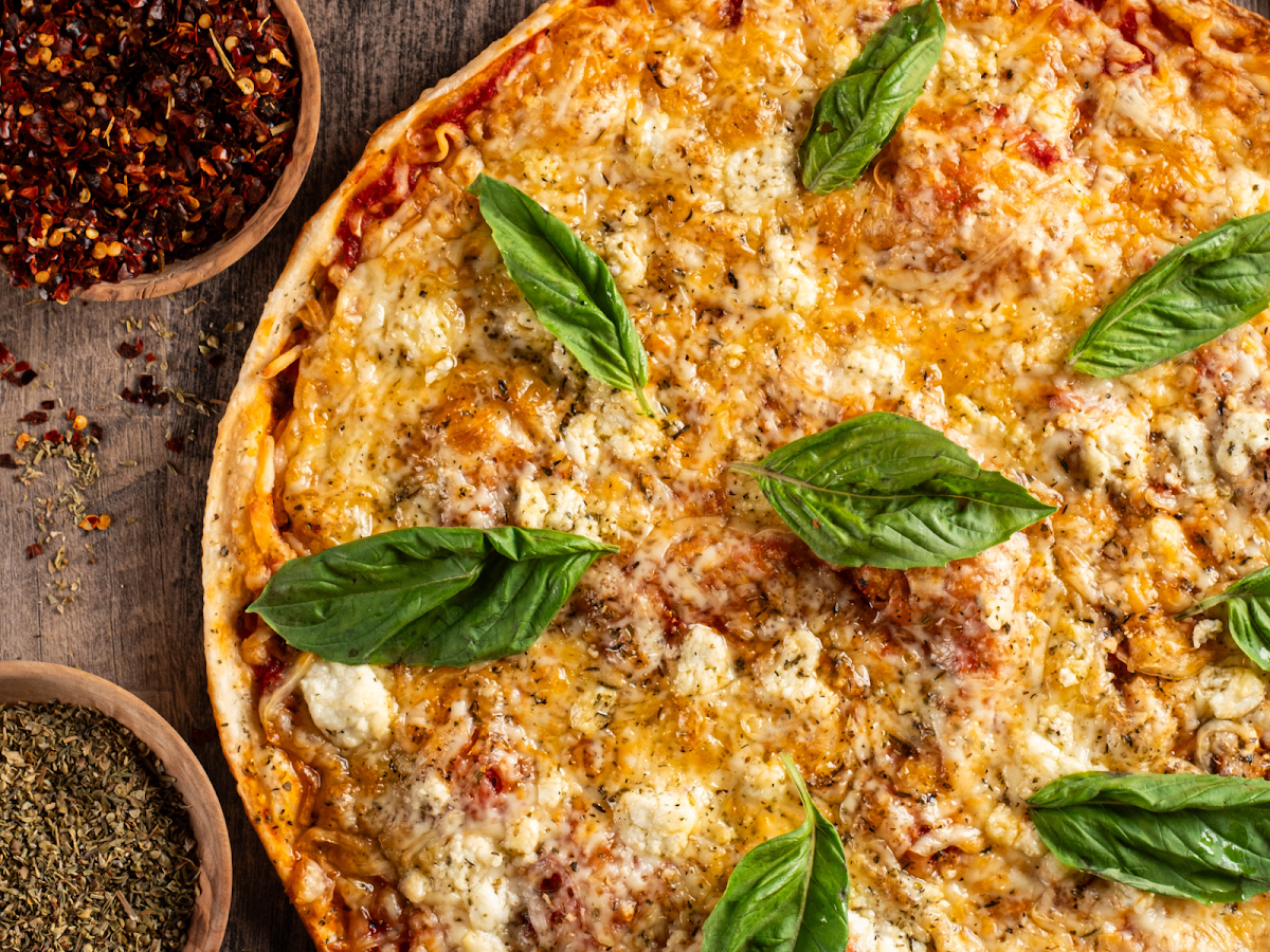 Food & drink, Score Pizza