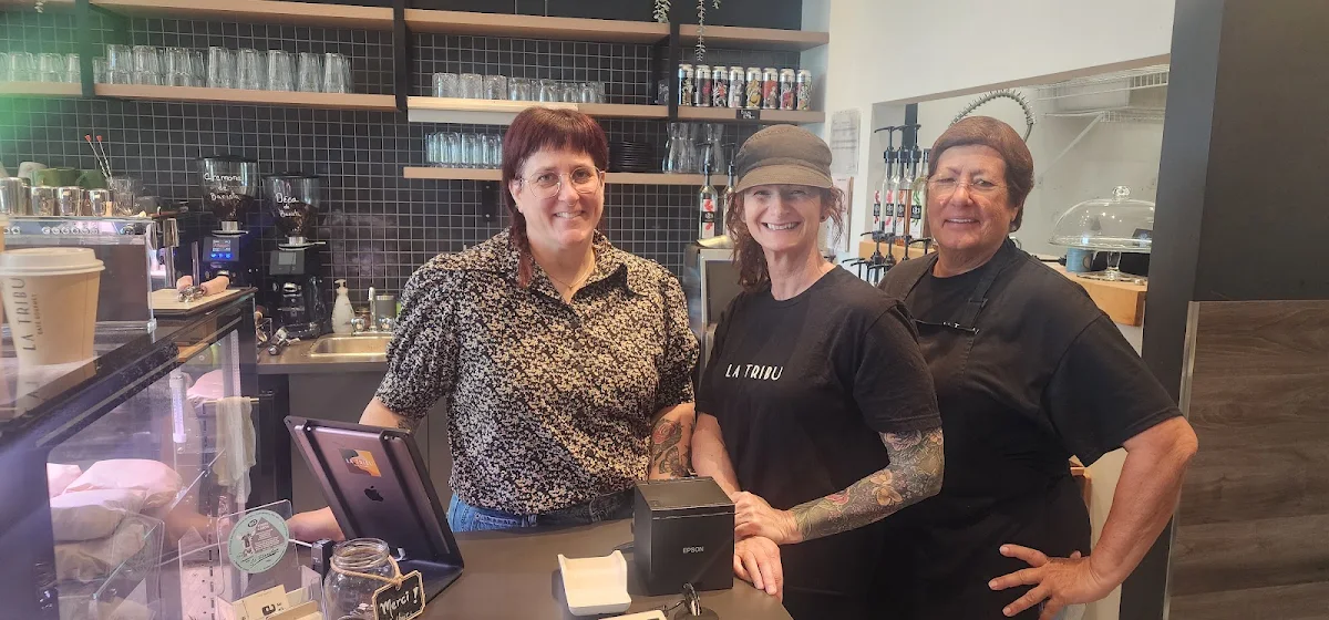 Vibe, La Tribu - Café Gourmet