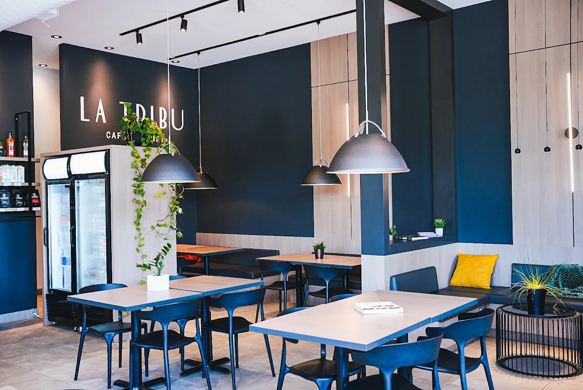 Vibe, La Tribu - Café Gourmet