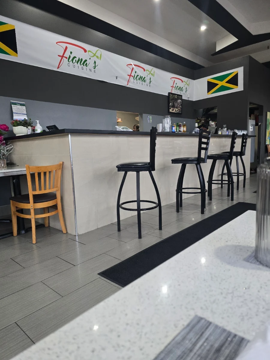 Vibe, Fiona's Cuisine