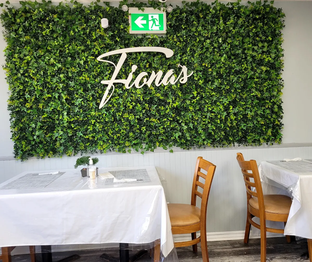 Vibe, Fiona's Cuisine