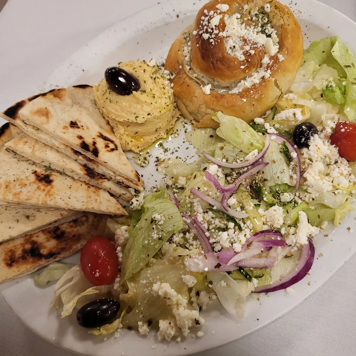 Food & drink, Three Kretans Greek Restaurant