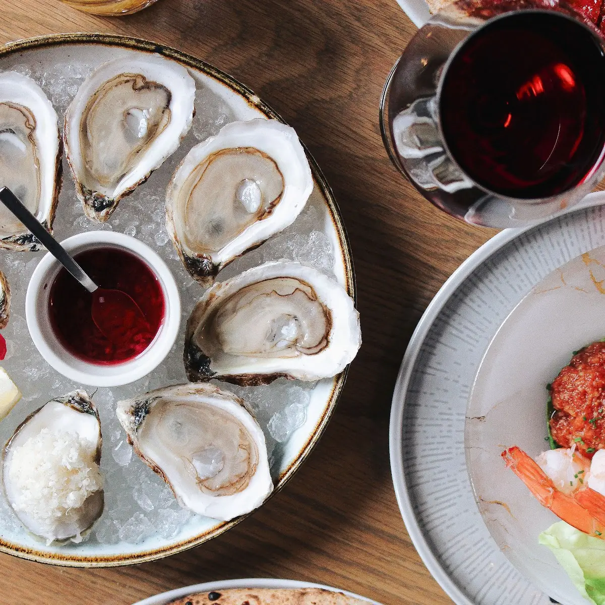 Food & drink, HEIST Restaurant + Wine Club