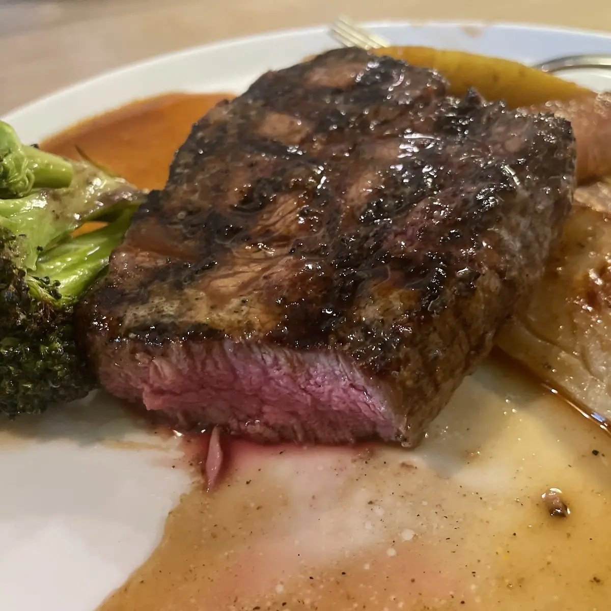 Food & drink, HEIST Restaurant + Wine Club