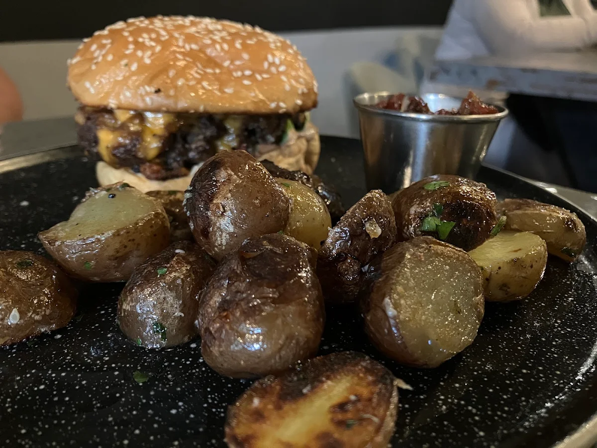 Food & drink photo 9