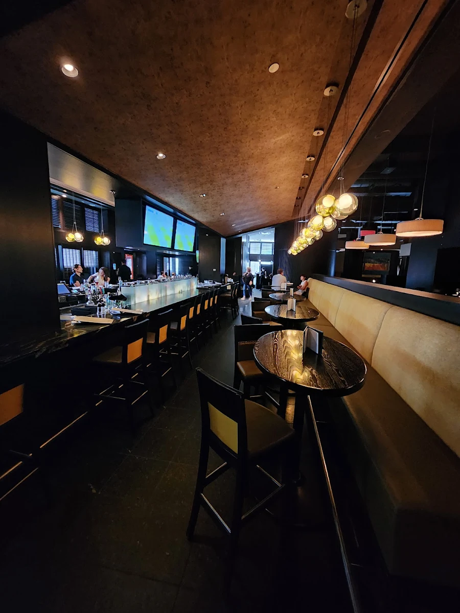 Vibe, The Keg Steakhouse + Bar - Place Ville Marie