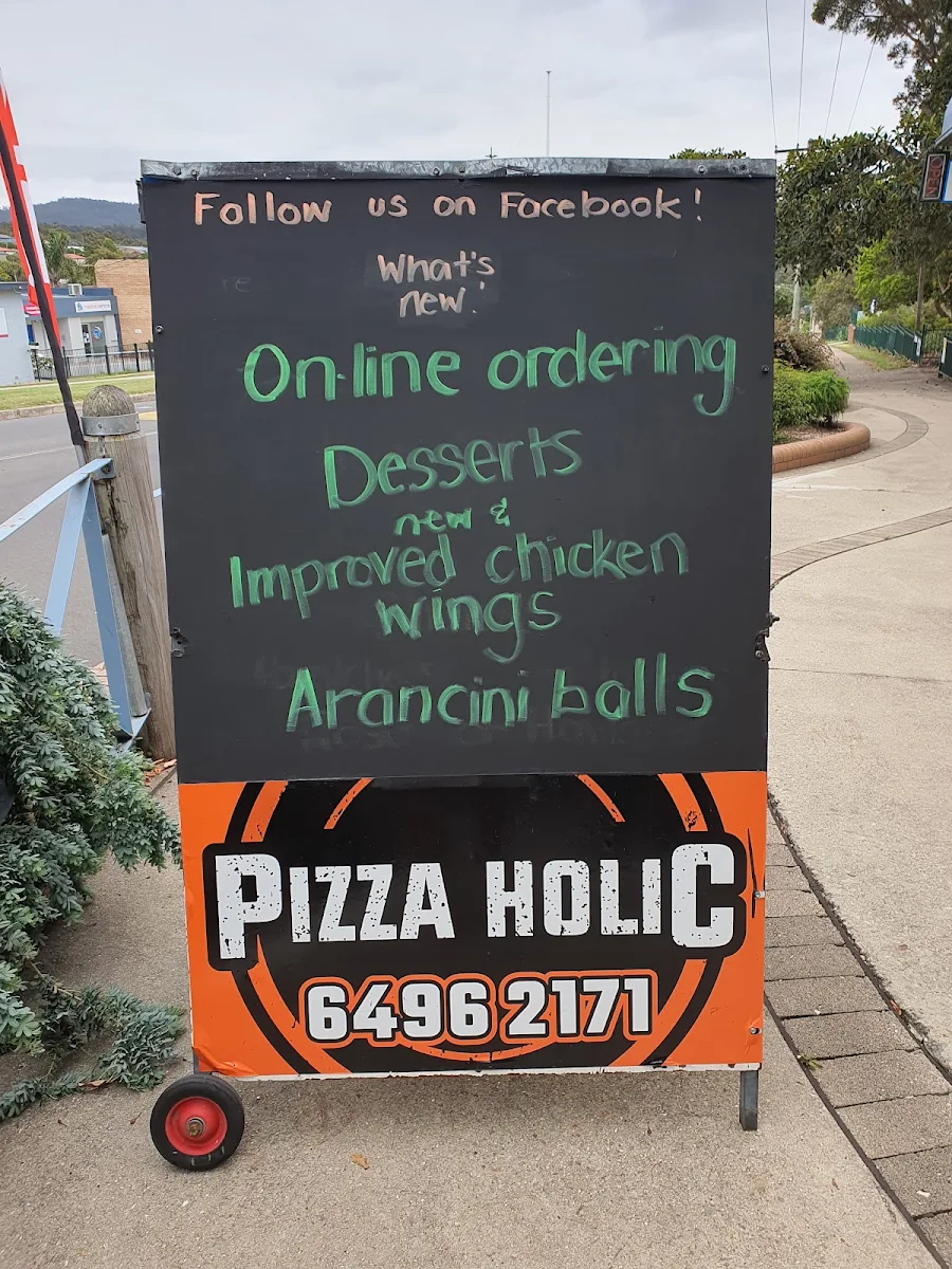 Menu, Pizza Holic Eden