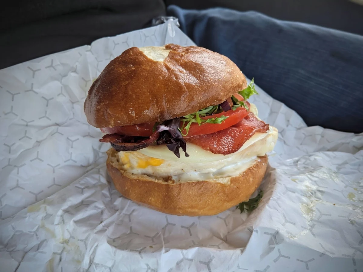 Food & drink, Hot 'n' Frosty