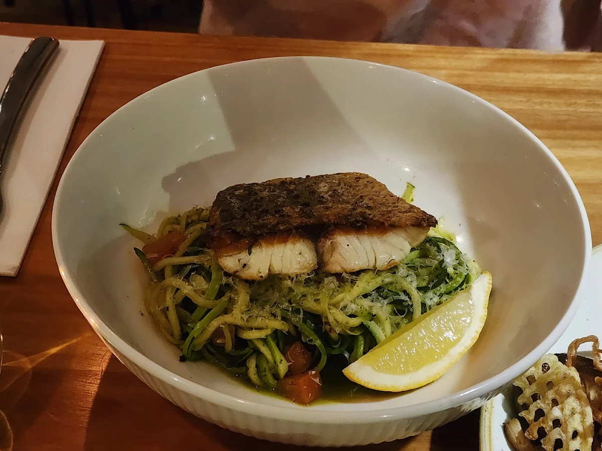 Food & drink, Bills Fishhouse & Bar