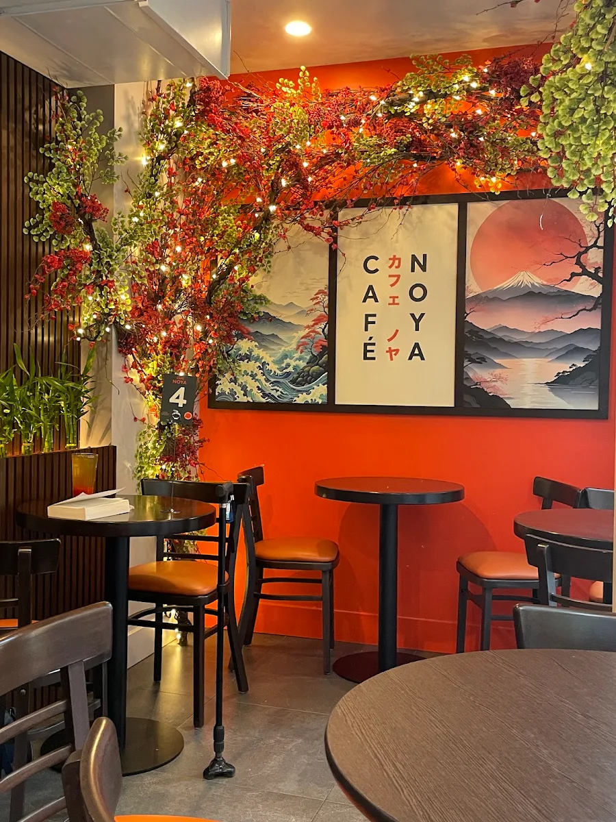 Vibe, Café Noya - First Udon Café in Montreal