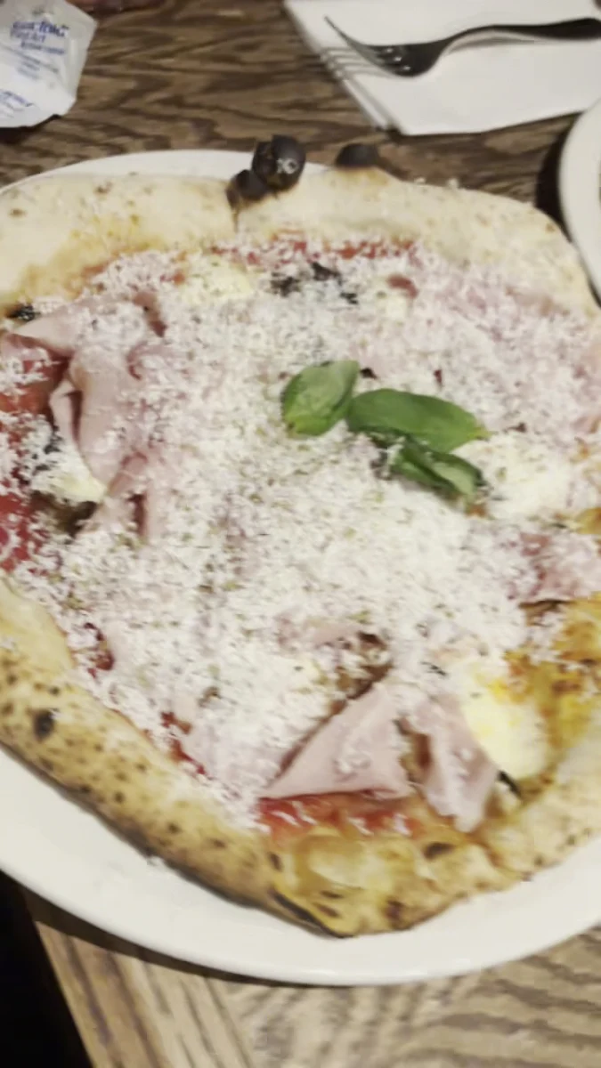 Food & drink, Pizzéria NO.900 - Peel, Montréal