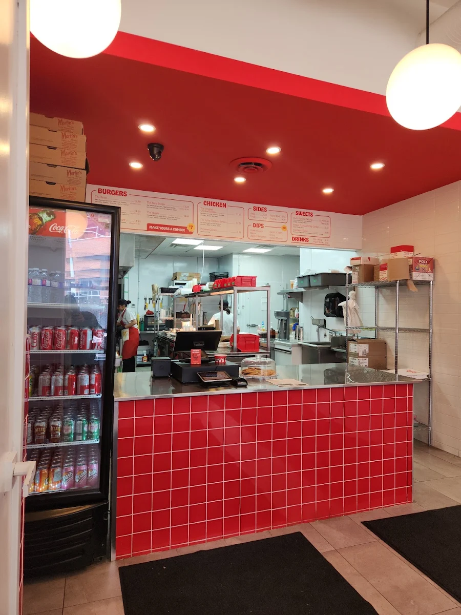 Vibe, Rosie’s Burgers - 8th Street