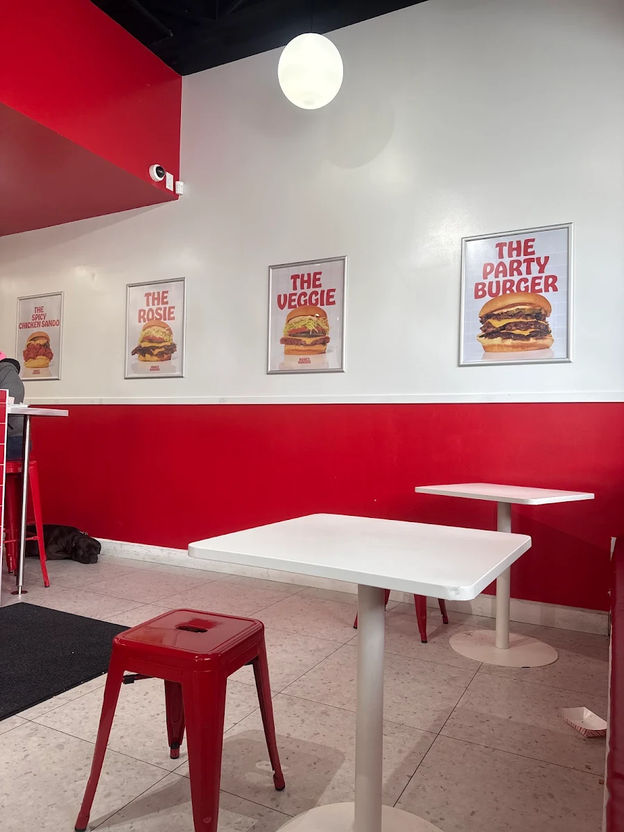 Vibe, Rosie’s Burgers - 8th Street