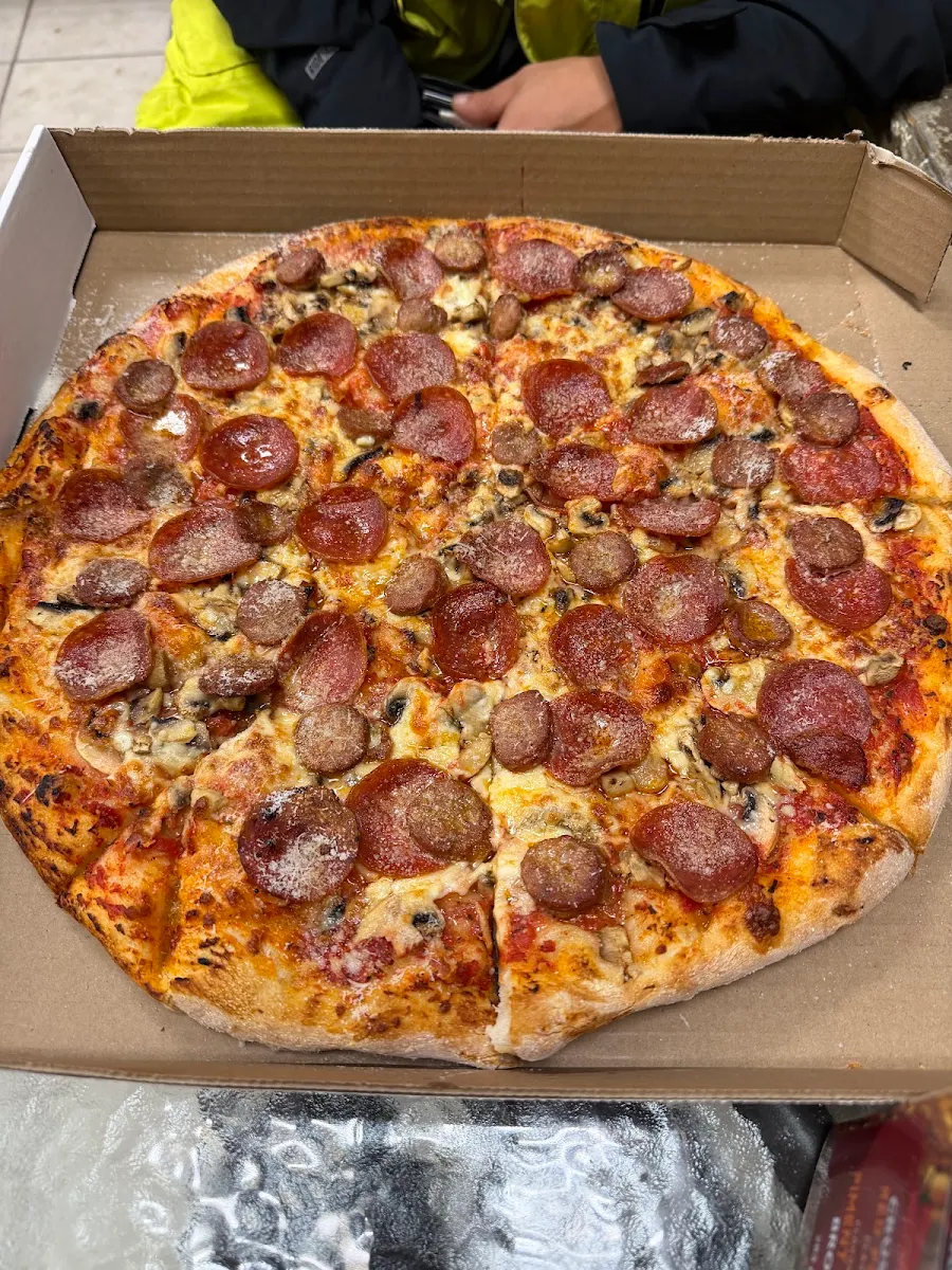 Food & drink, IL Padre's Gourmet Pizza