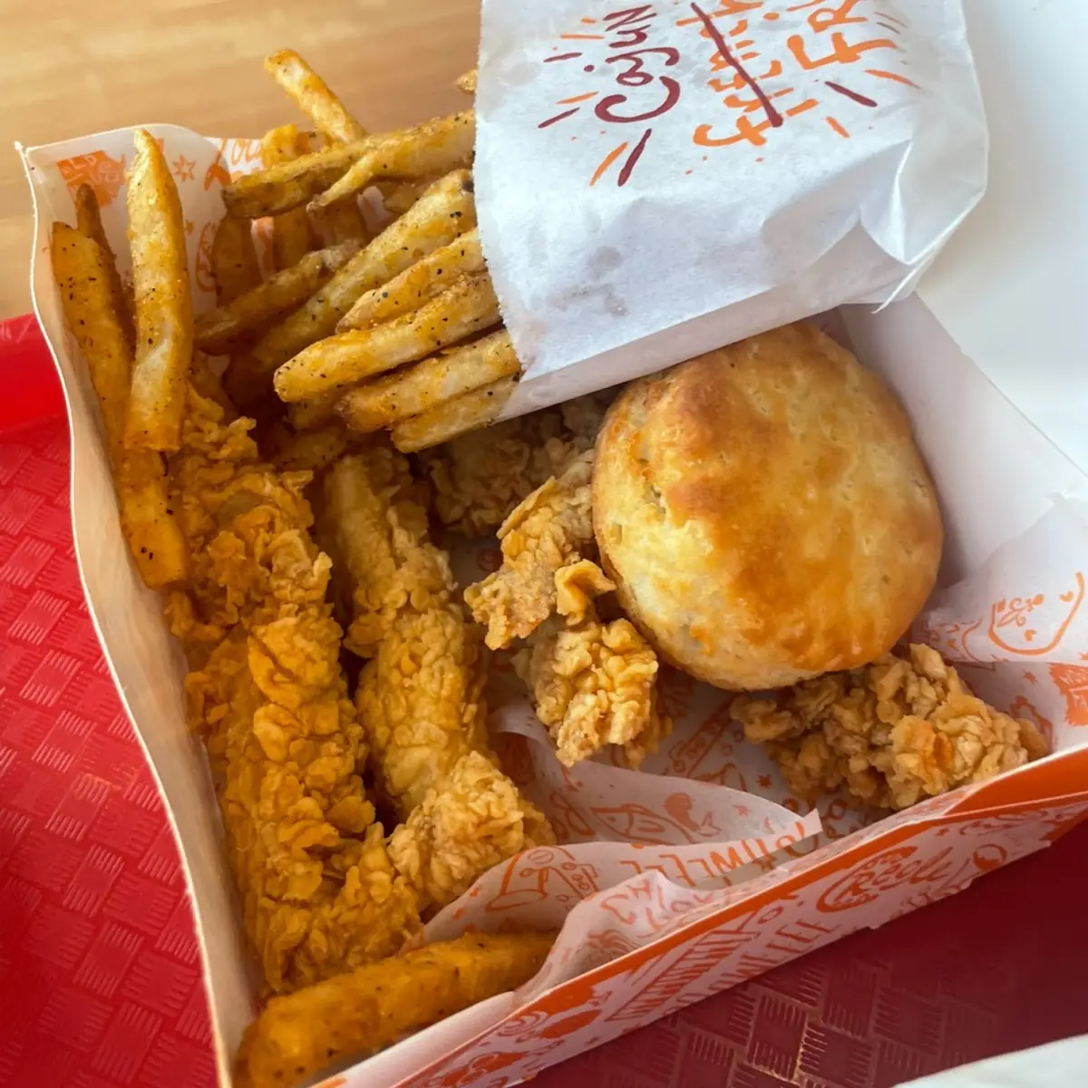 Food & drink, Popeyes Louisiana Kitchen