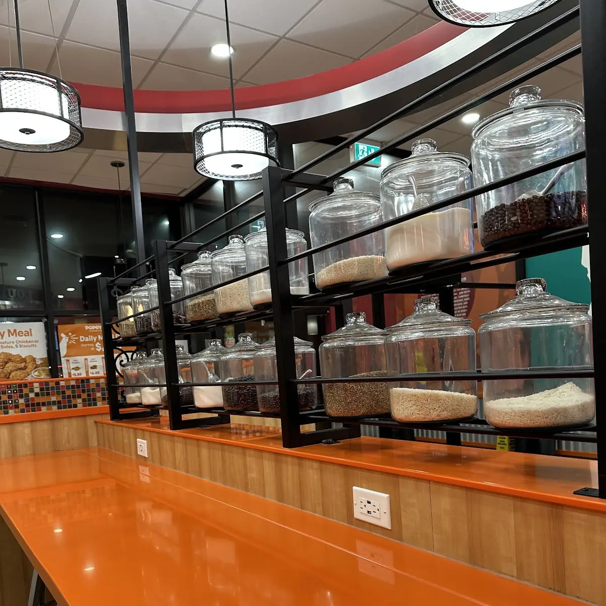Vibe, Popeyes Louisiana Kitchen