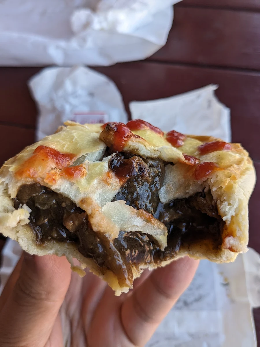 Food & drink, Greenfields Pitstop Deli & Bakery