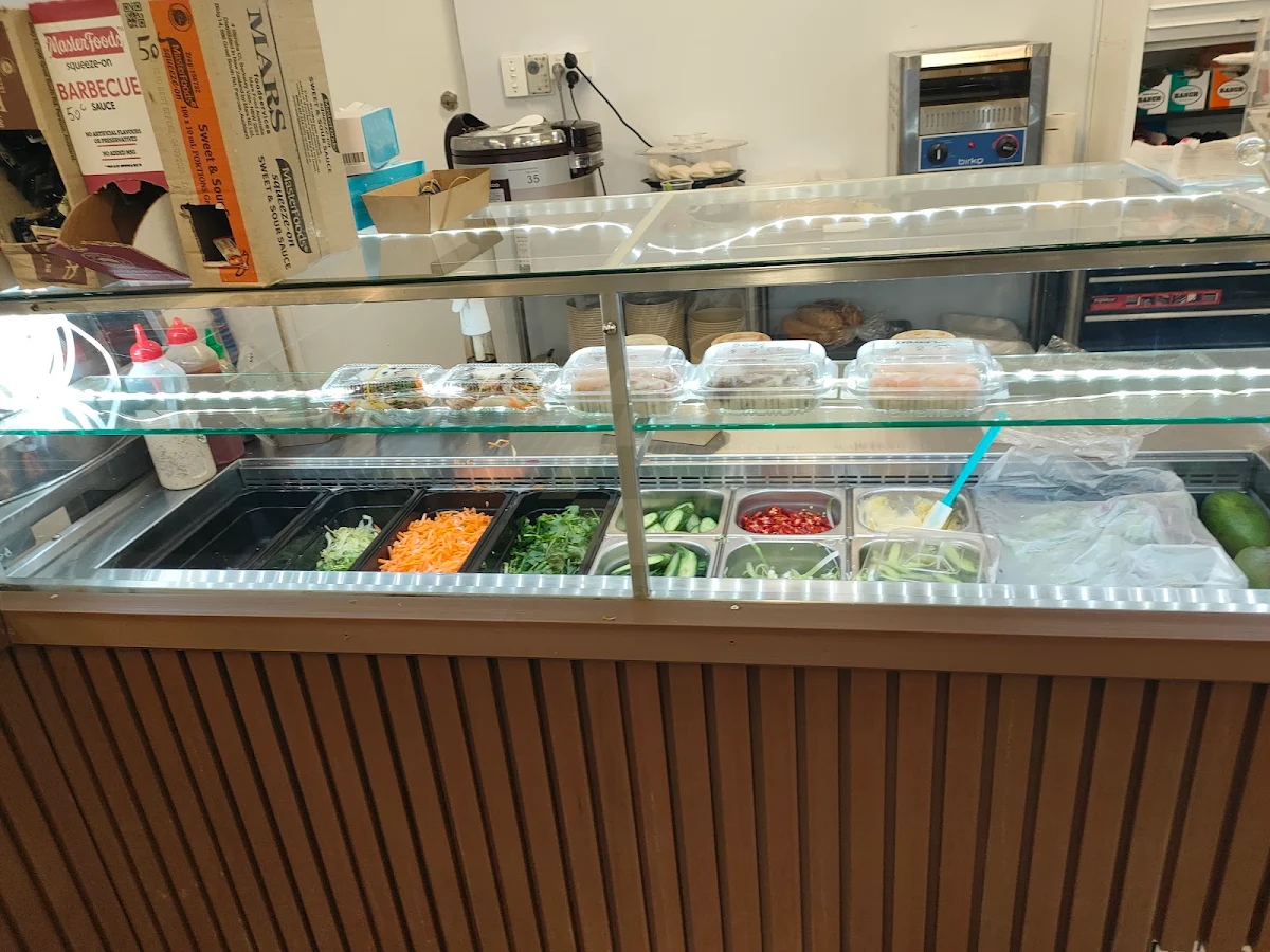 Vibe, Greenfields Pitstop Deli & Bakery