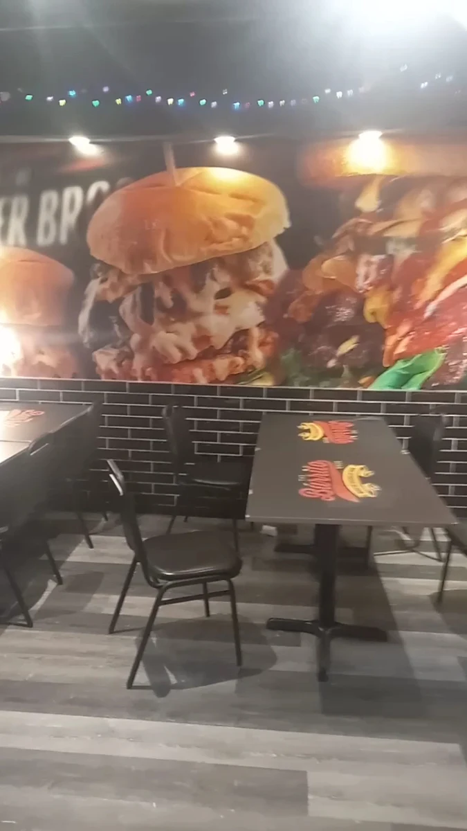 Vibe, The Burger Bros (CENTRAL PARKWAY)