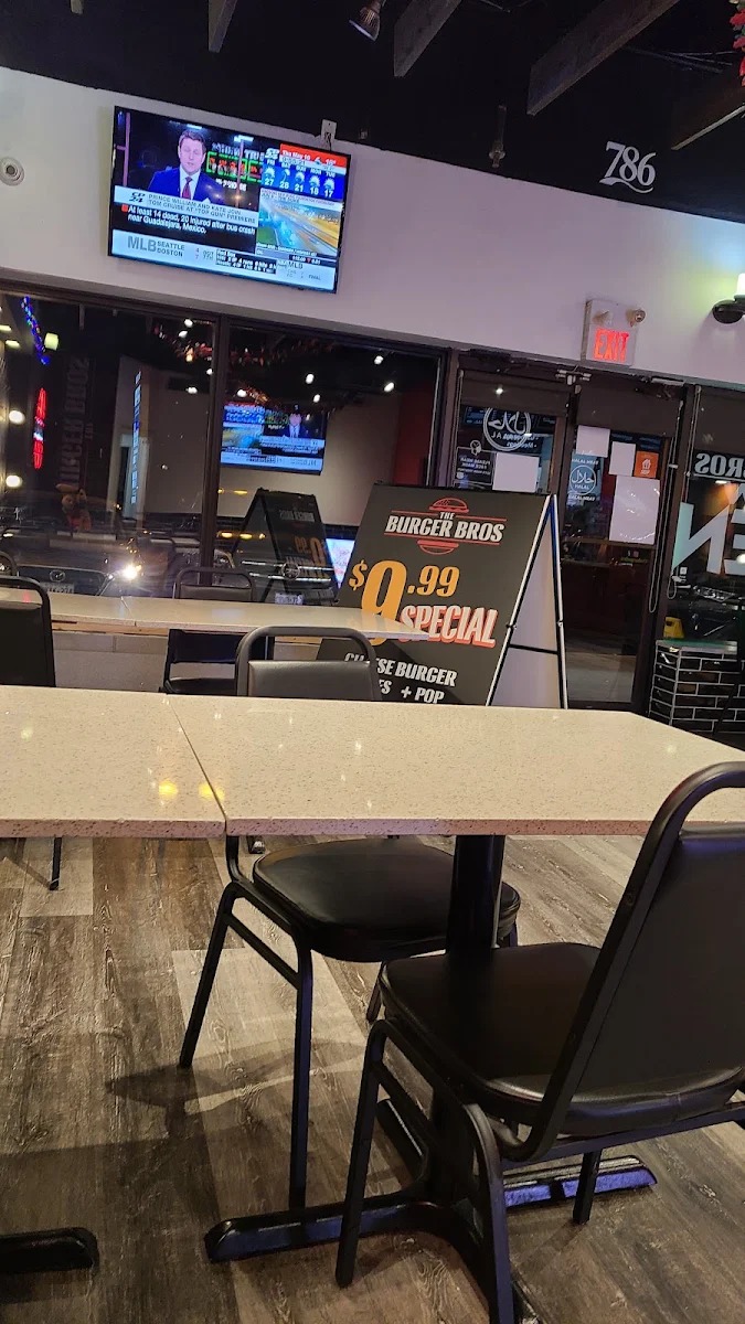 Vibe, The Burger Bros (CENTRAL PARKWAY)