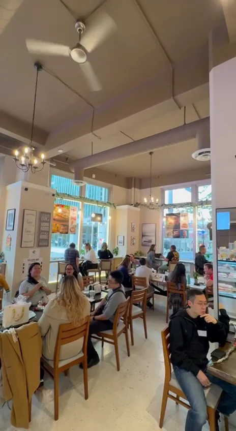 Vibe, Awesome Bagel & Café