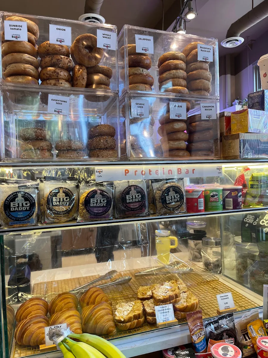 Vibe, Awesome Bagel & Café