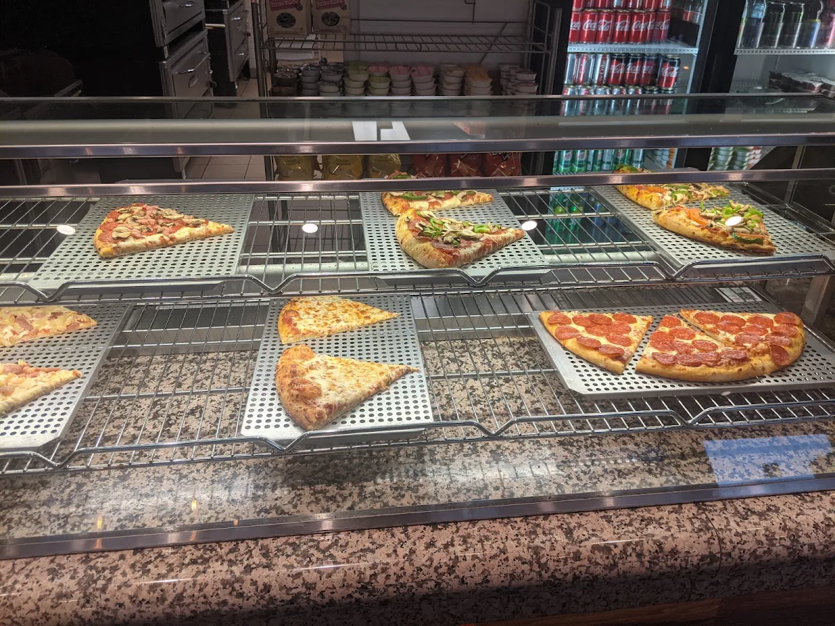 Vibe, Pizza Pizza