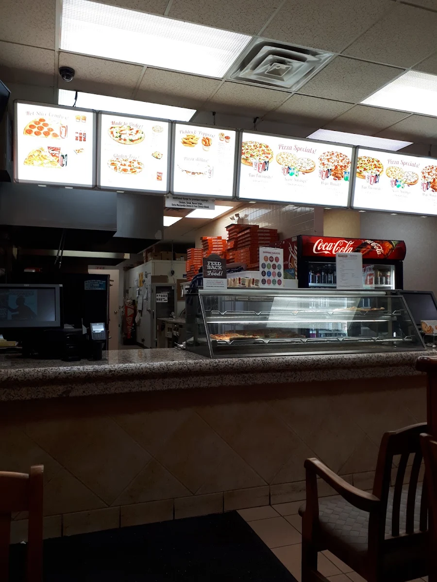 Vibe, Pizza Pizza