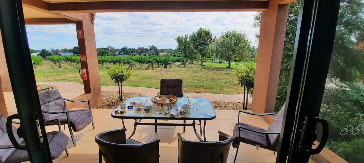 Vibe, Tuileries at De Bortoli Rutherglen Estate