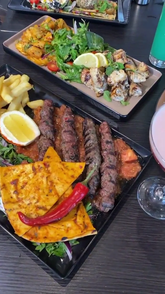 Food & drink, Massaya