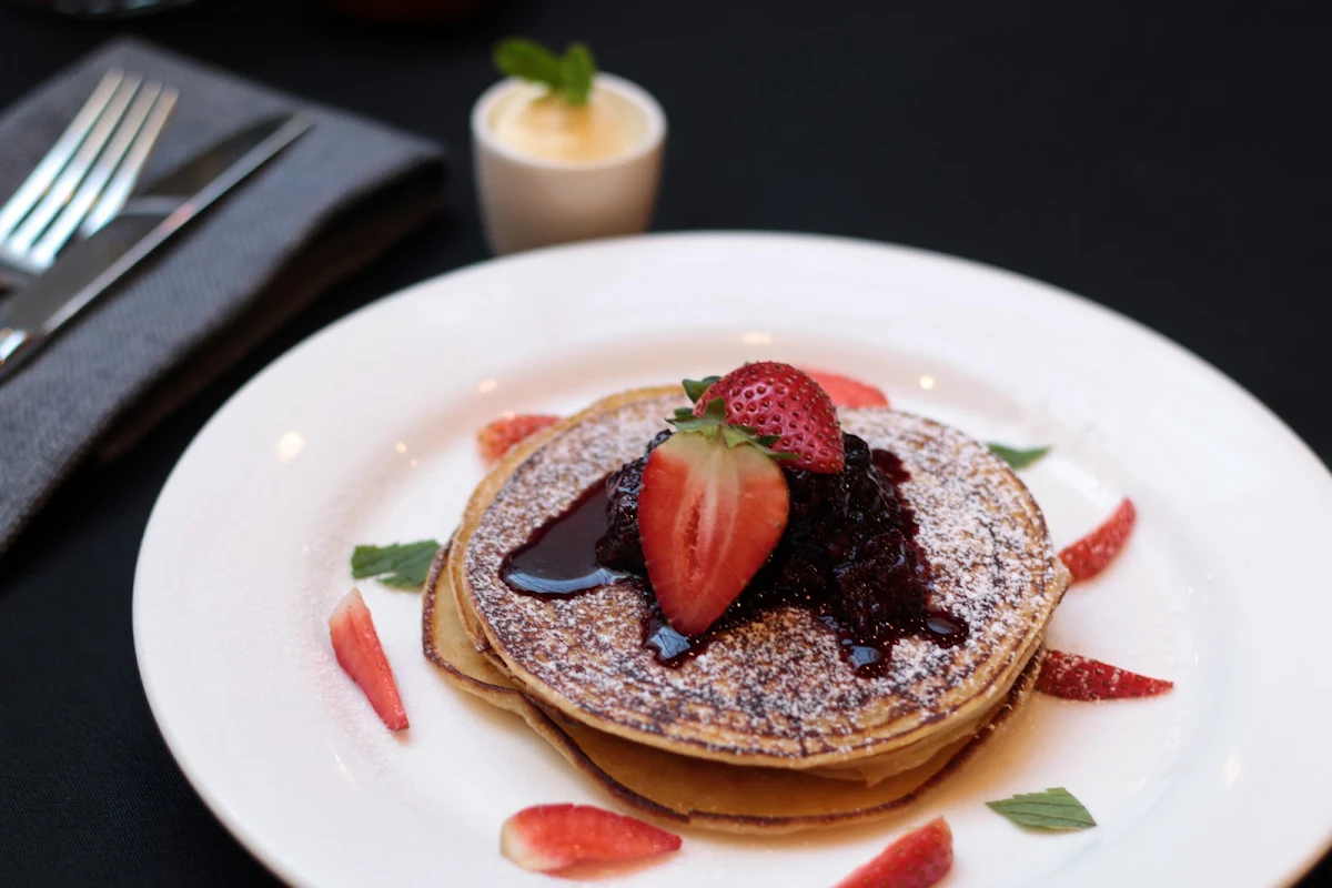 Food & drink, Avenue Restaurant & Lobby Bar