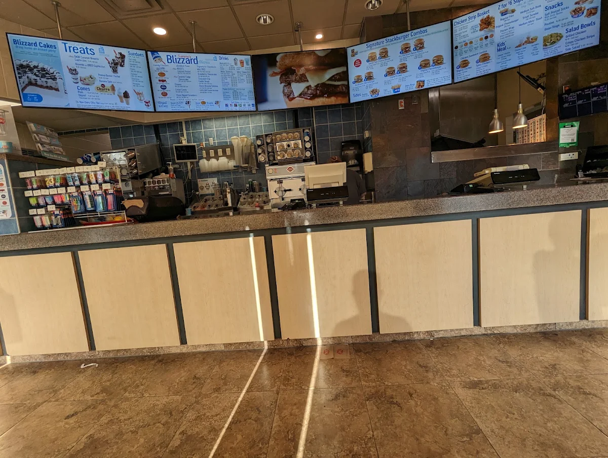 Vibe, Dairy Queen Grill & Chill