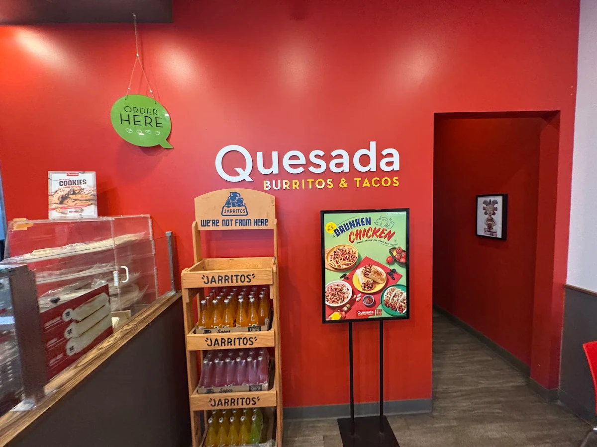 Vibe, Quesada Burritos & Tacos