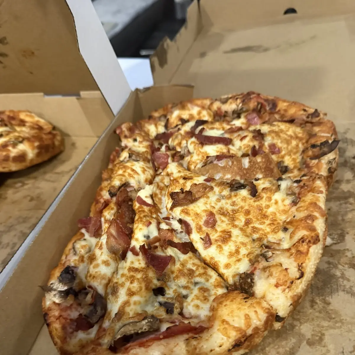 Food & drink, Uptown Pizza