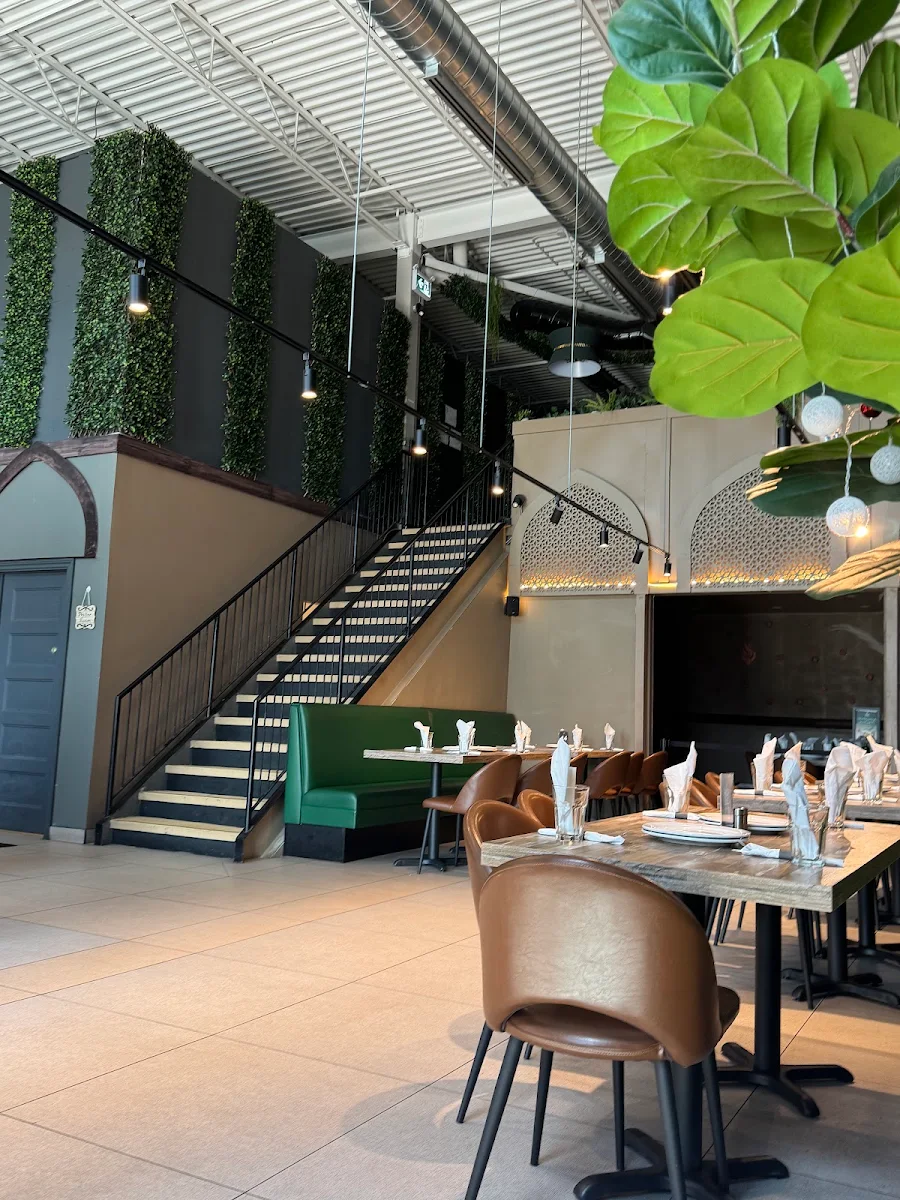 Vibe, Karahi Point Windsor