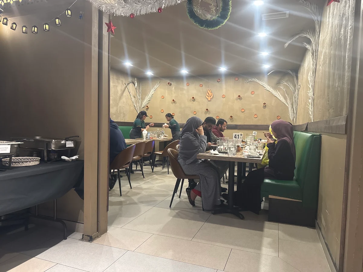 Vibe, Karahi Point Windsor