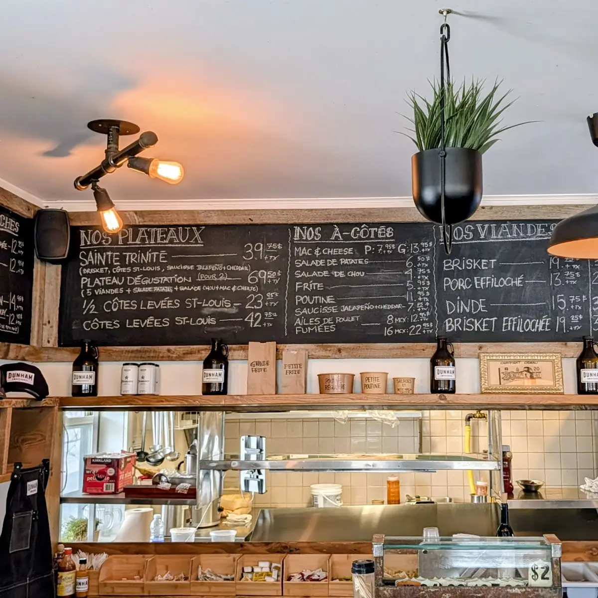 Vibe, Dunham Smokehouse