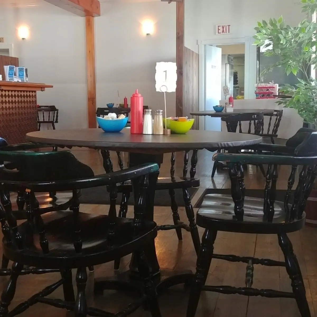 Vibe, Martintown Restaurant