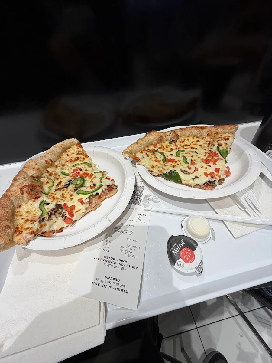 Food & drink, Toujours Mikes