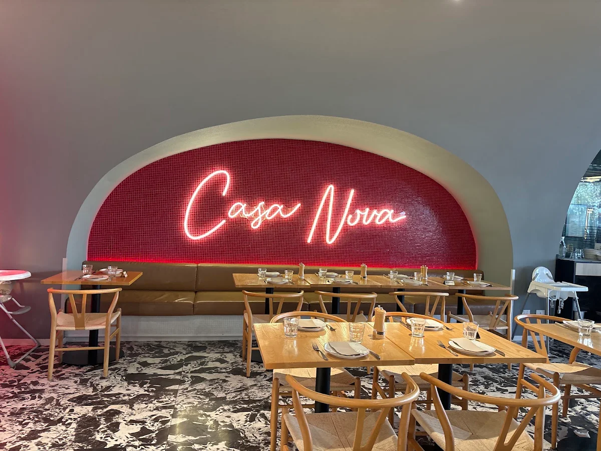Vibe, Casa Nova Italian Restaurant & Bar, Honeysuckle